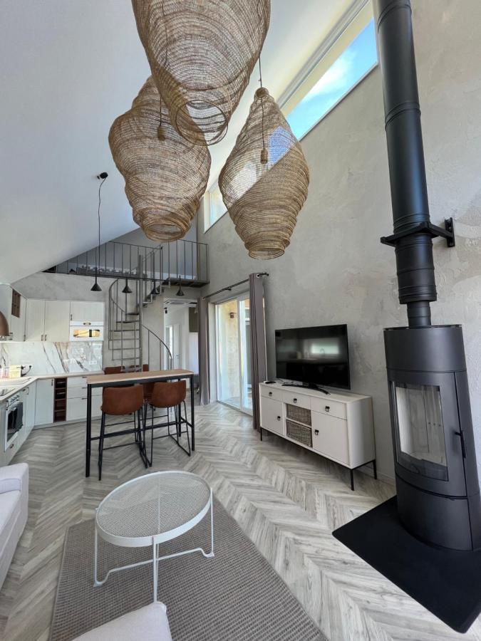 Beige Villa באלאטונקנשה מראה חיצוני תמונה
